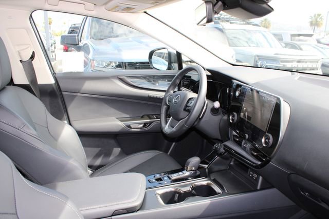 Certified 2025 Lexus NX 350h AWD w/ Cold Area Package image 5