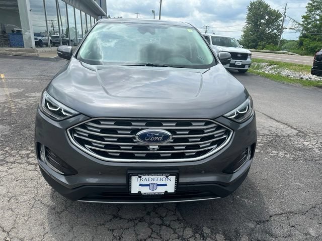Used 2022 Ford Edge Titanium w/ Equipment Group 301A AWD/4WD image 7