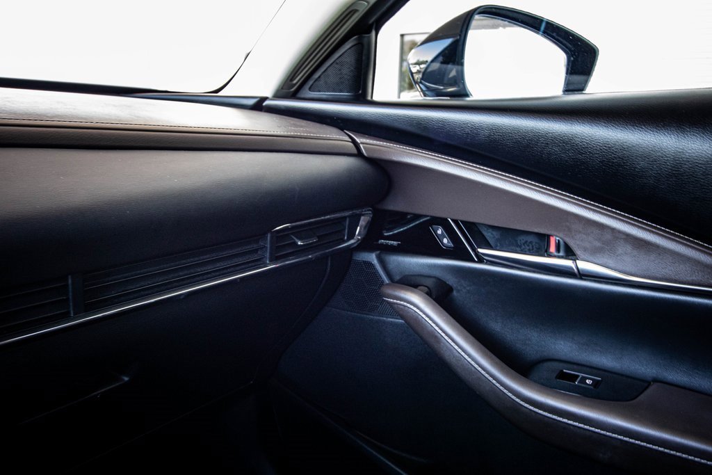 Used 2020 MAZDA CX-30 AWD w/ Premium Package image 39