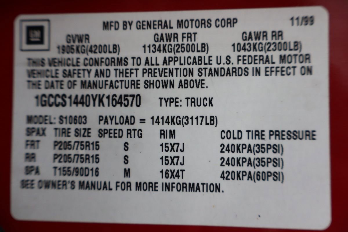 Used 2000 Chevrolet S10 Pickup LS w/ Preferred Equipment Group RWD image 35