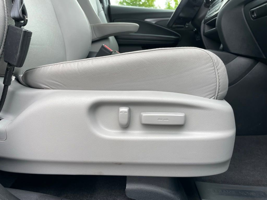 Certified 2023 Honda Passport EX-L image 31
