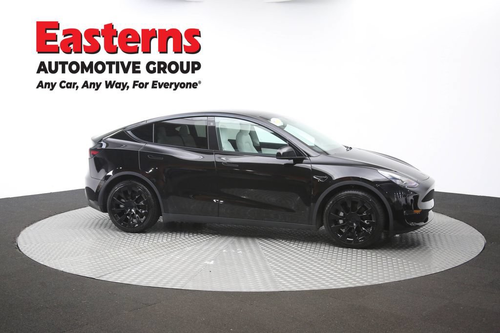 Used 2021 Tesla Model Y Long Range AWD/4WD image 43
