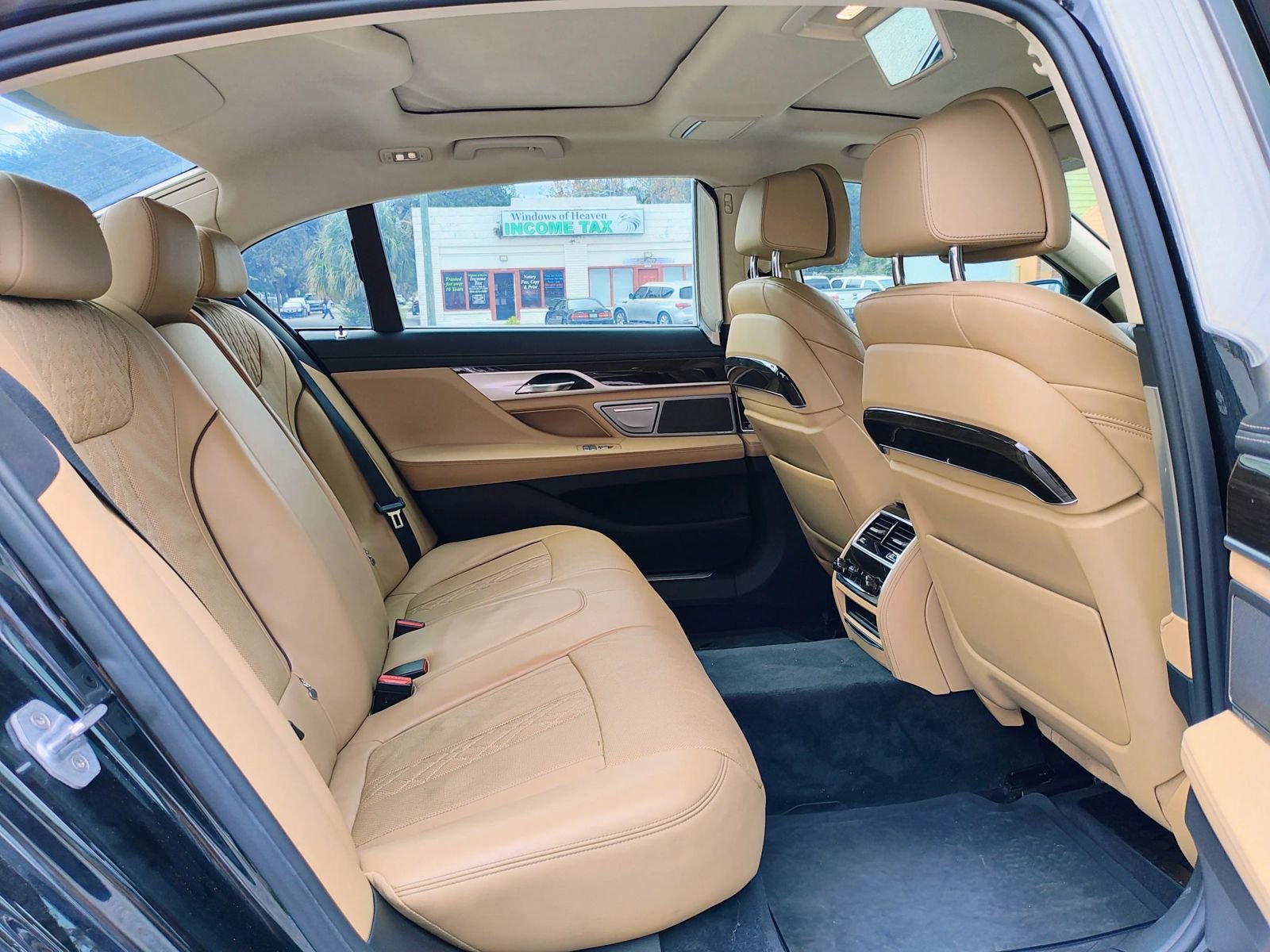 Used 2016 BMW 740i 740i Sedan 4D image 15