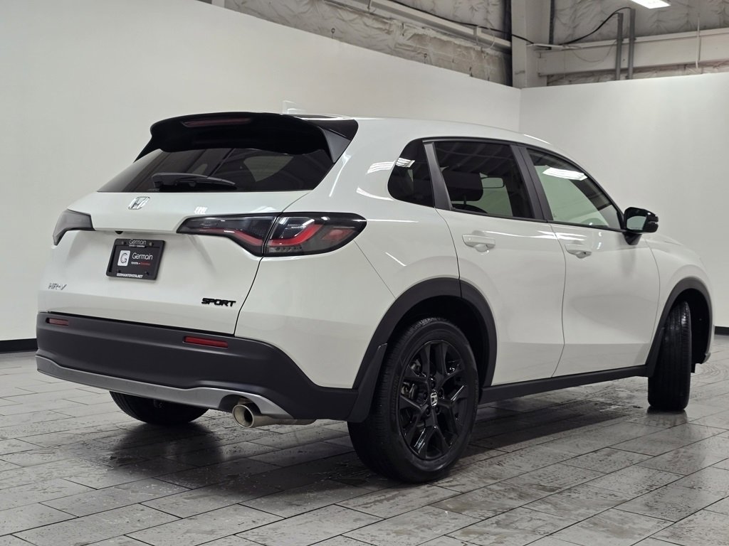 Used 2024 Honda HR-V Sport image 38