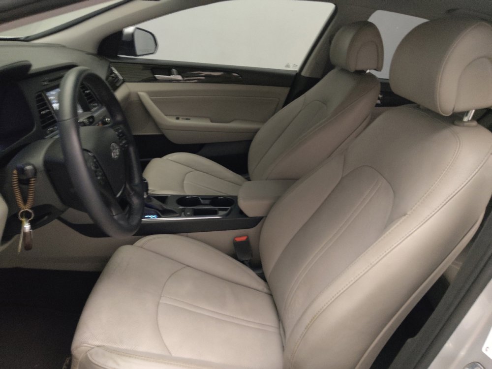 Used 2017 Hyundai Sonata Limited FWD image 17