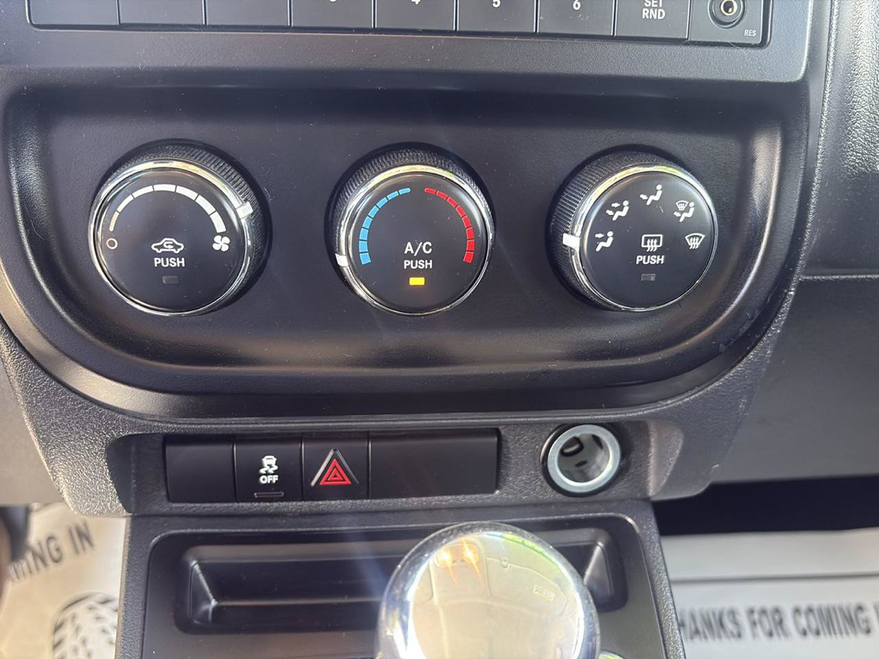 Used 2016 Jeep Patriot Sport w/ Power Value Group AWD/4WD image 25