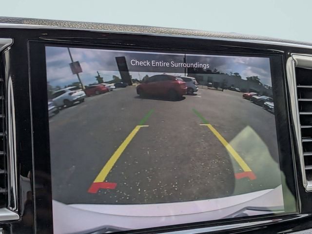 Used 2023 Chrysler Pacifica Touring-L FWD image 22