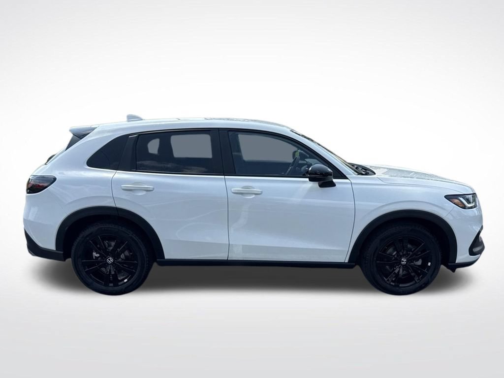 New 2027 Honda HR-V Sport image 8