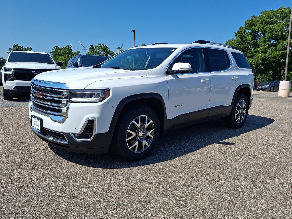 Used 2023 GMC Acadia SLT AWD/4WD image 6