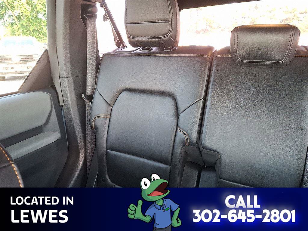 Used 2023 Ford Bronco Badlands w/ Sasquatch Package image 16