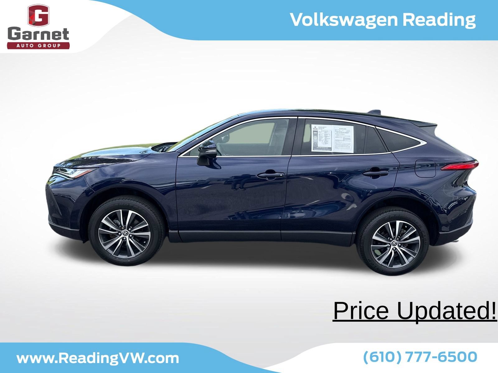 Used 2023 Toyota Venza LE AWD/4WD image 2