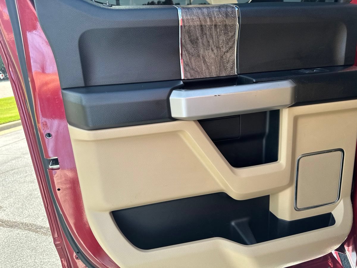 Used 2019 Ford F250 Lariat w/ Chrome Package AWD/4WD image 37