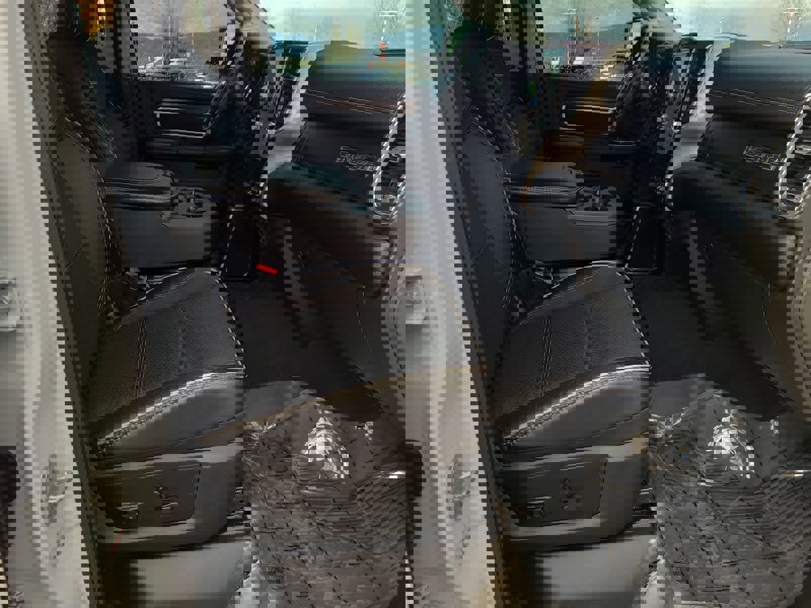 Certified 2024 RAM 3500 Laramie image 22