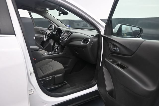 Used 2024 Chevrolet Equinox LT AWD/4WD image 38