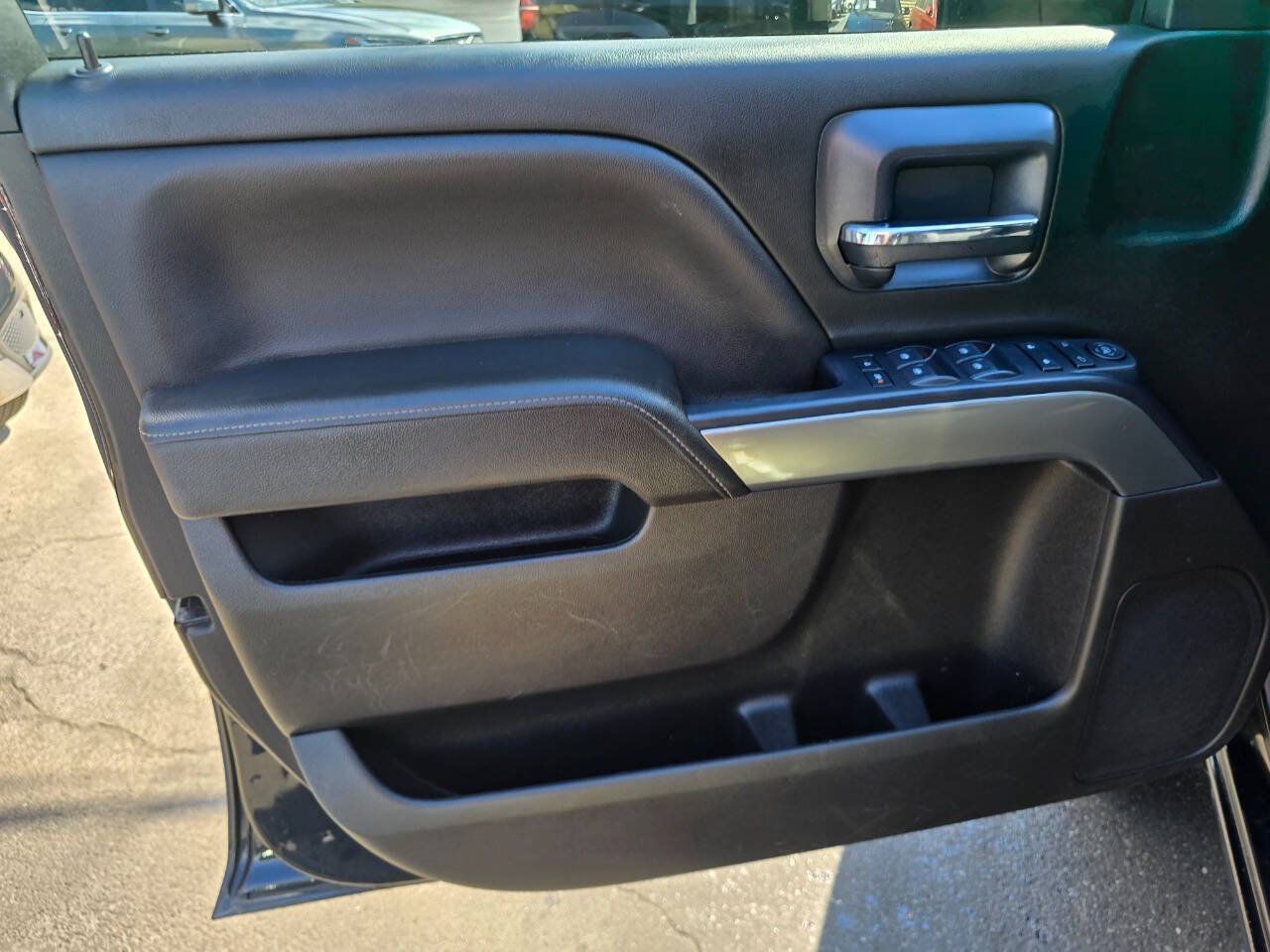 Used 2018 Chevrolet Silverado 3500 LT w/ Snow Plow Prep Package AWD/4WD image 13