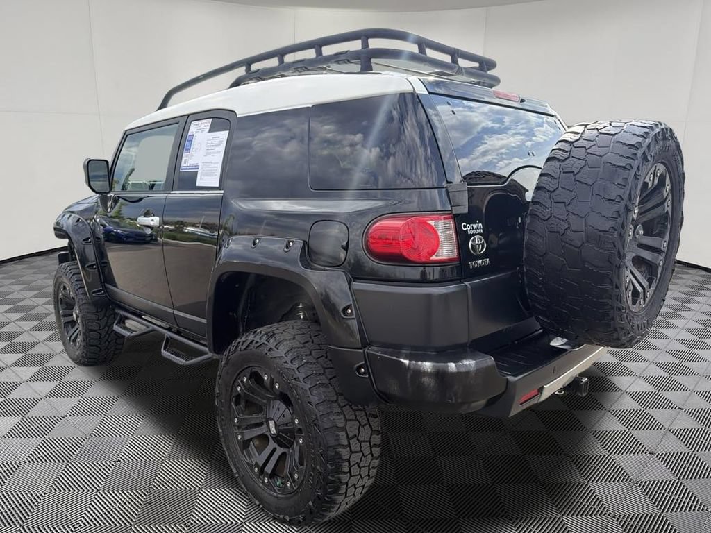 Used 2007 Toyota FJ Cruiser 4WD w/ Upgrade Pkg 2 image 5