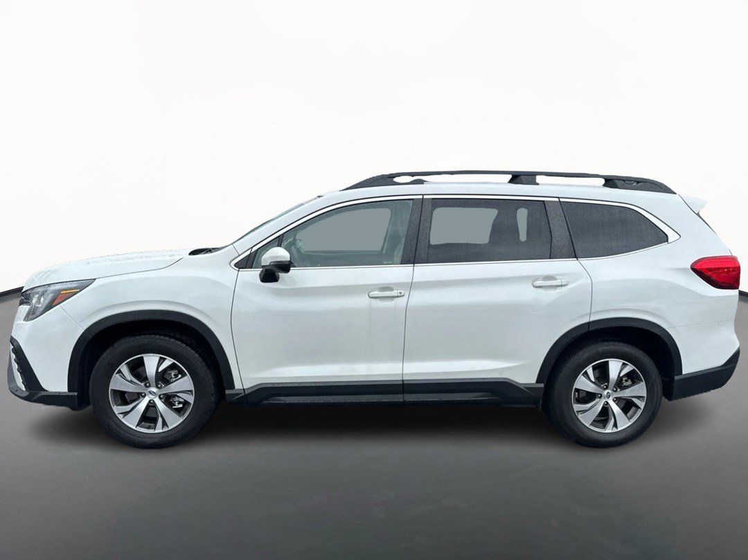 Used 2023 Subaru Ascent Premium w/ Convenience Package AWD/4WD image 6