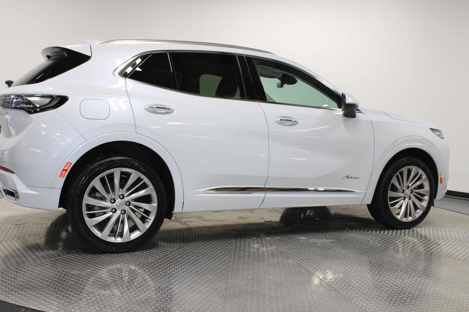 New 2026 Buick Envision Avenir image 14