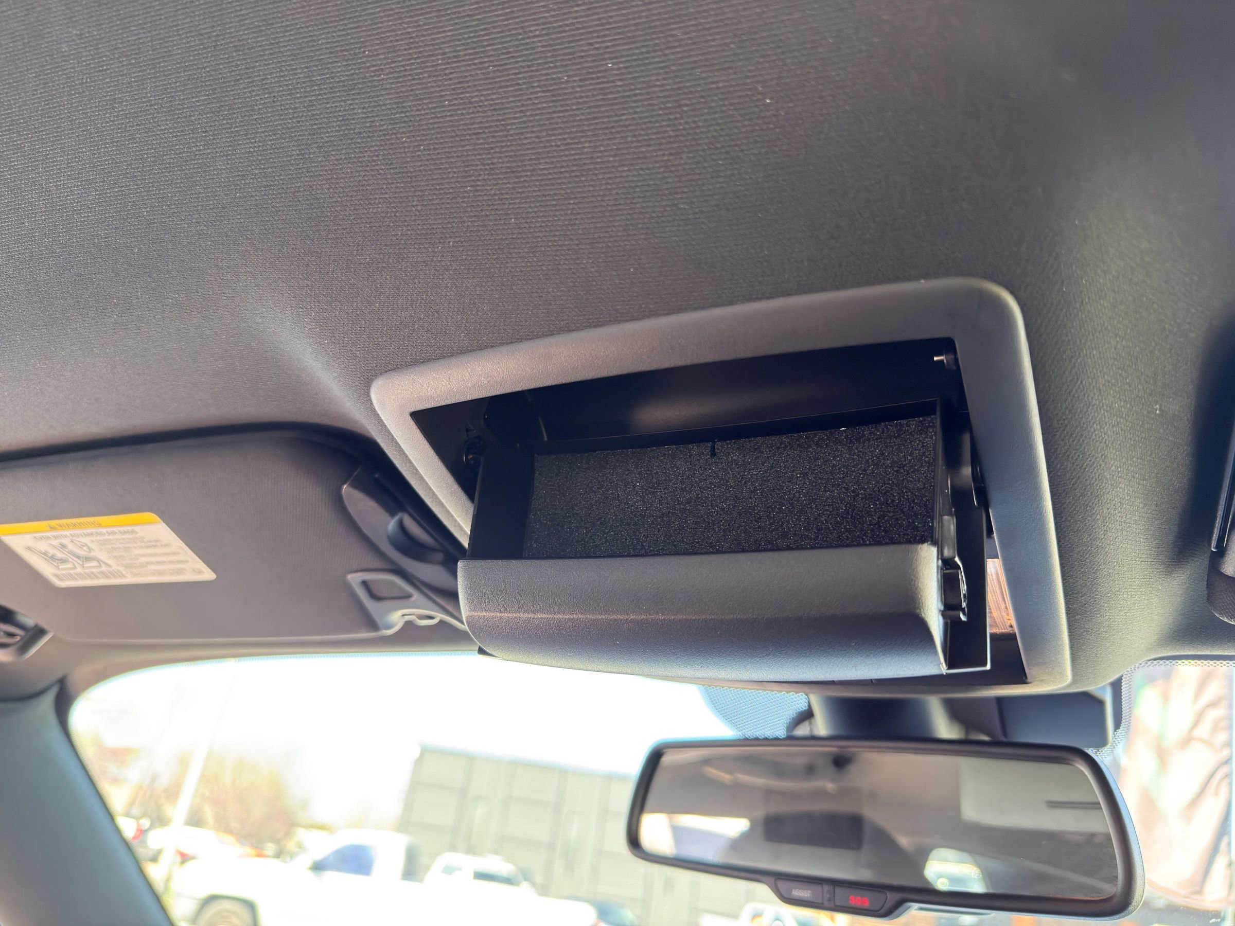 Used 2023 Dodge Challenger R/T w/ Plus Package image 38