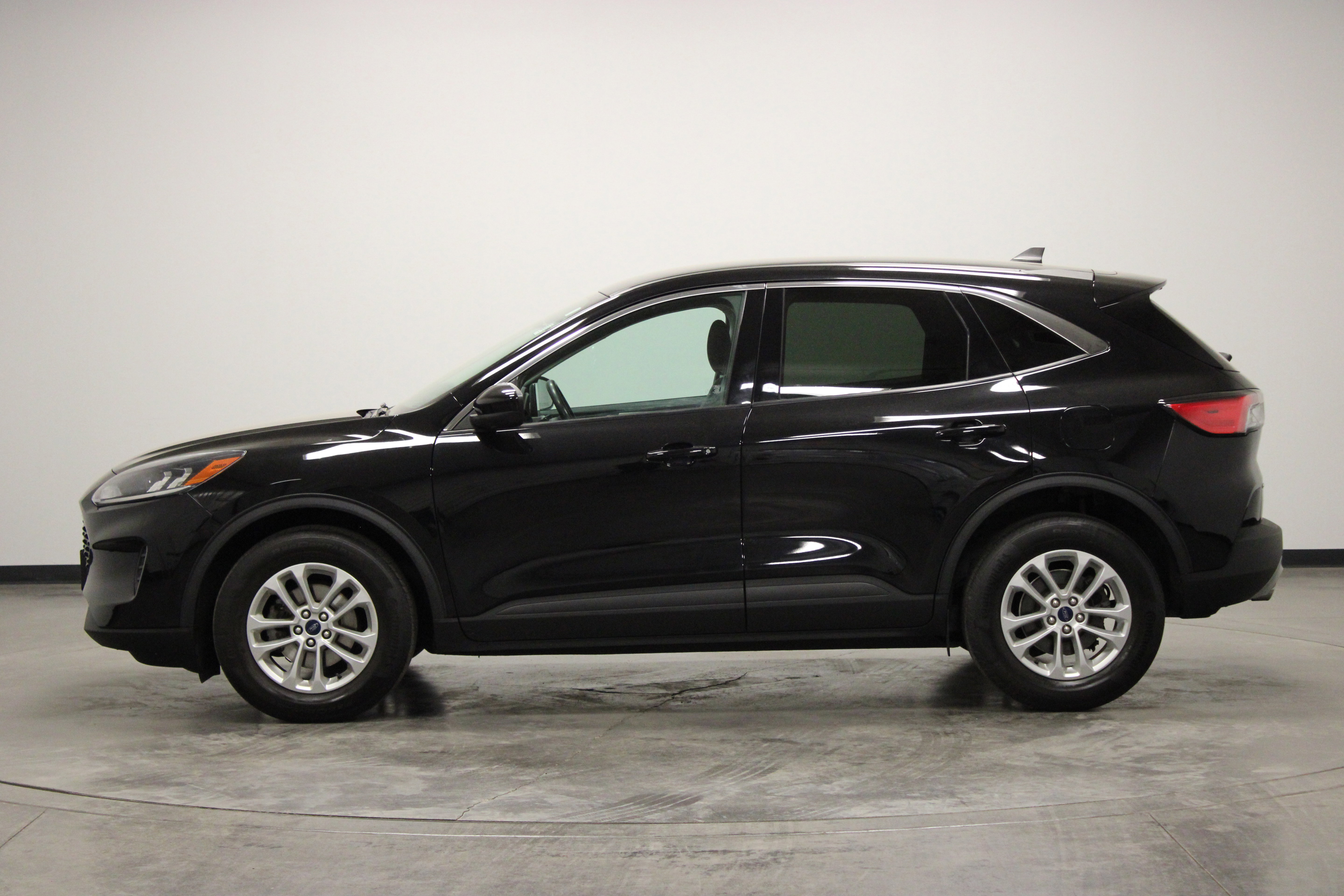 Used 2021 Ford Escape SE AWD/4WD image 5