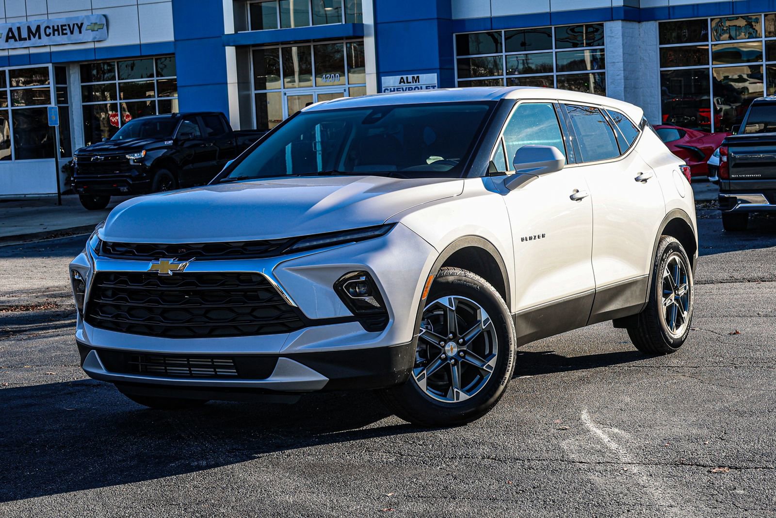 New 2025 Chevrolet Blazer LT