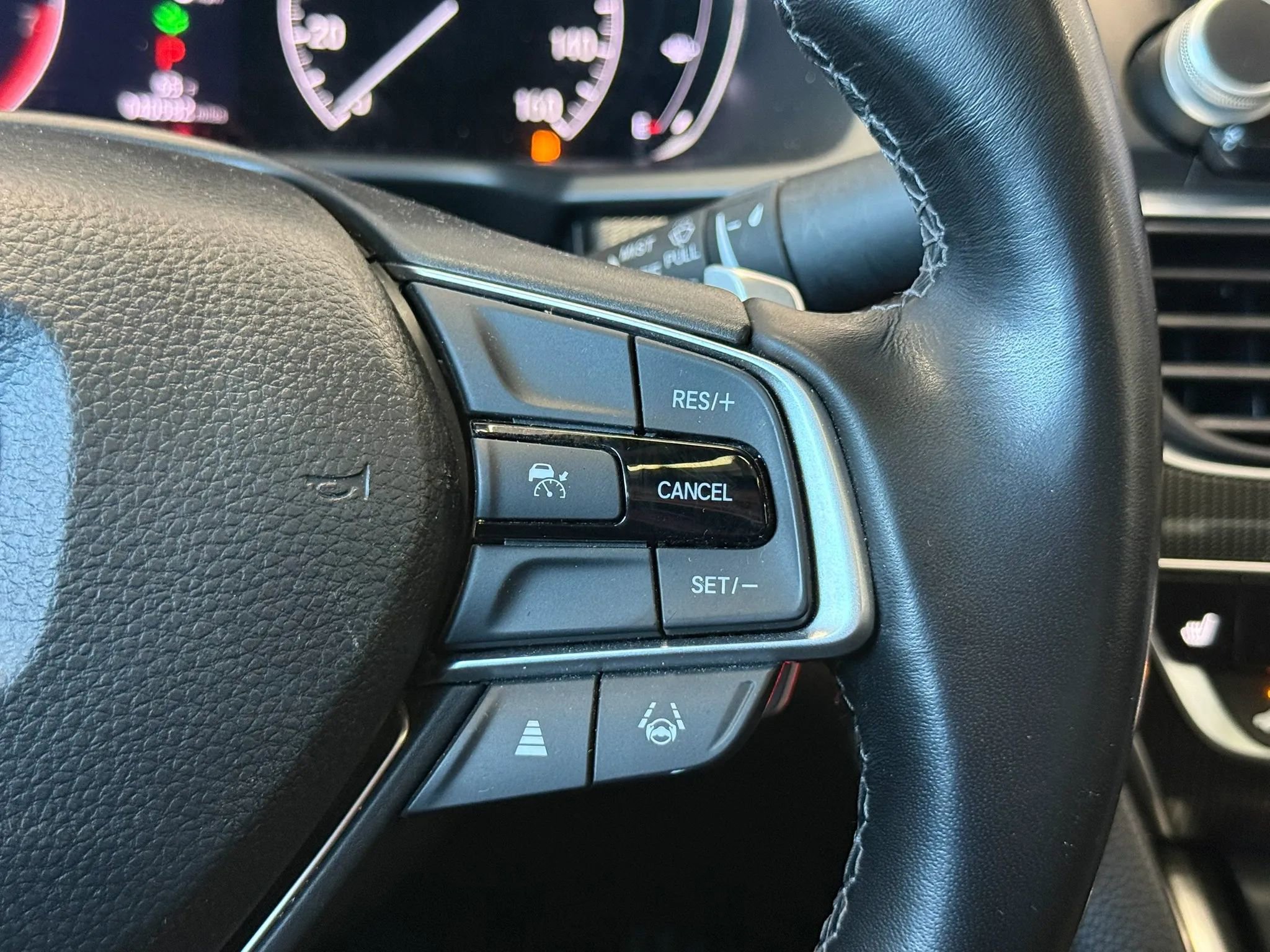 Used 2021 Honda Accord Sport image 12