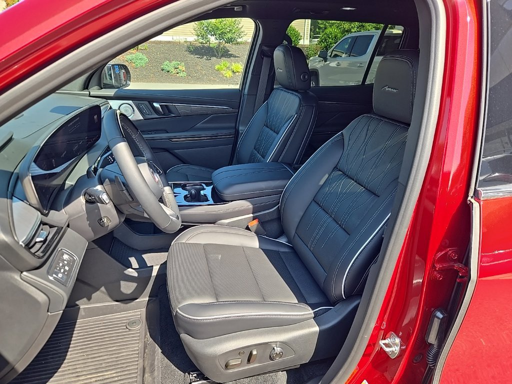 New 2026 Buick Enclave Avenir w/ Super Cruise Package AWD/4WD image 10