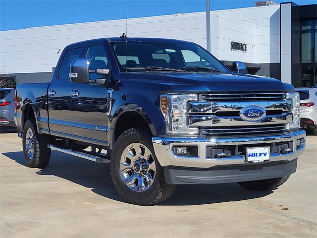 Used 2019 Ford F250 Lariat w/ Chrome Package image 1