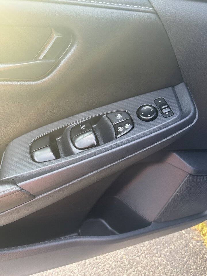 Used 2024 Nissan Sentra S FWD image 8