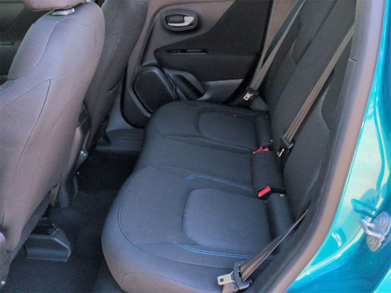 Used 2021 Jeep Renegade Latitude image 20