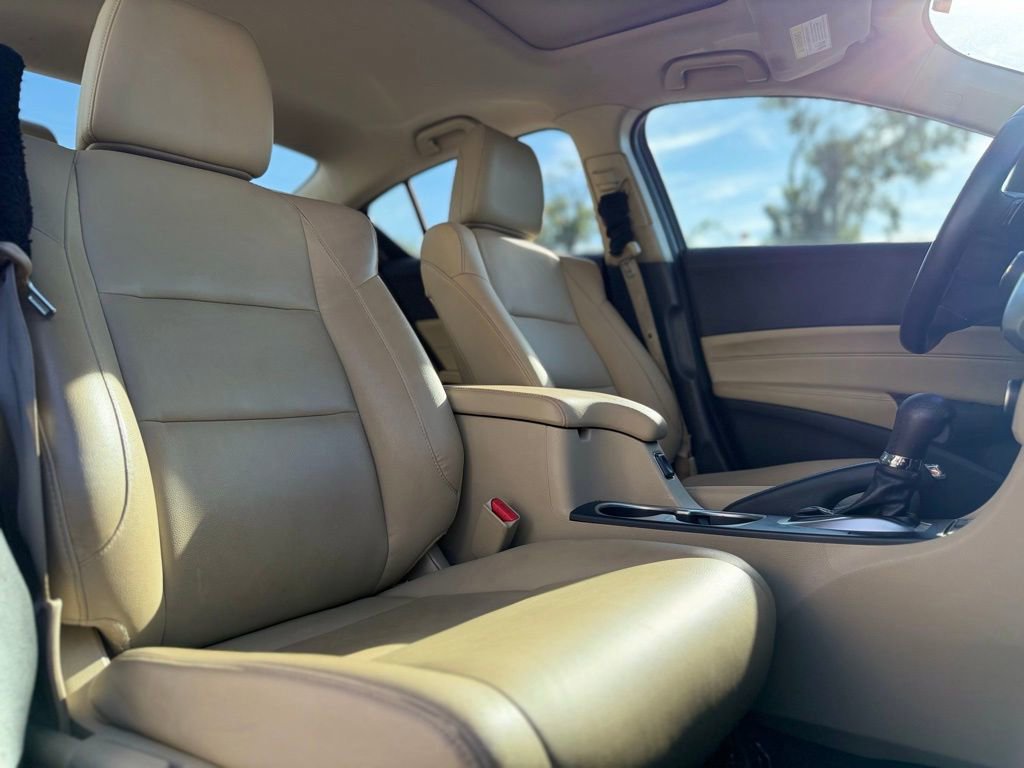 Used 2018 Acura ILX FWD image 15