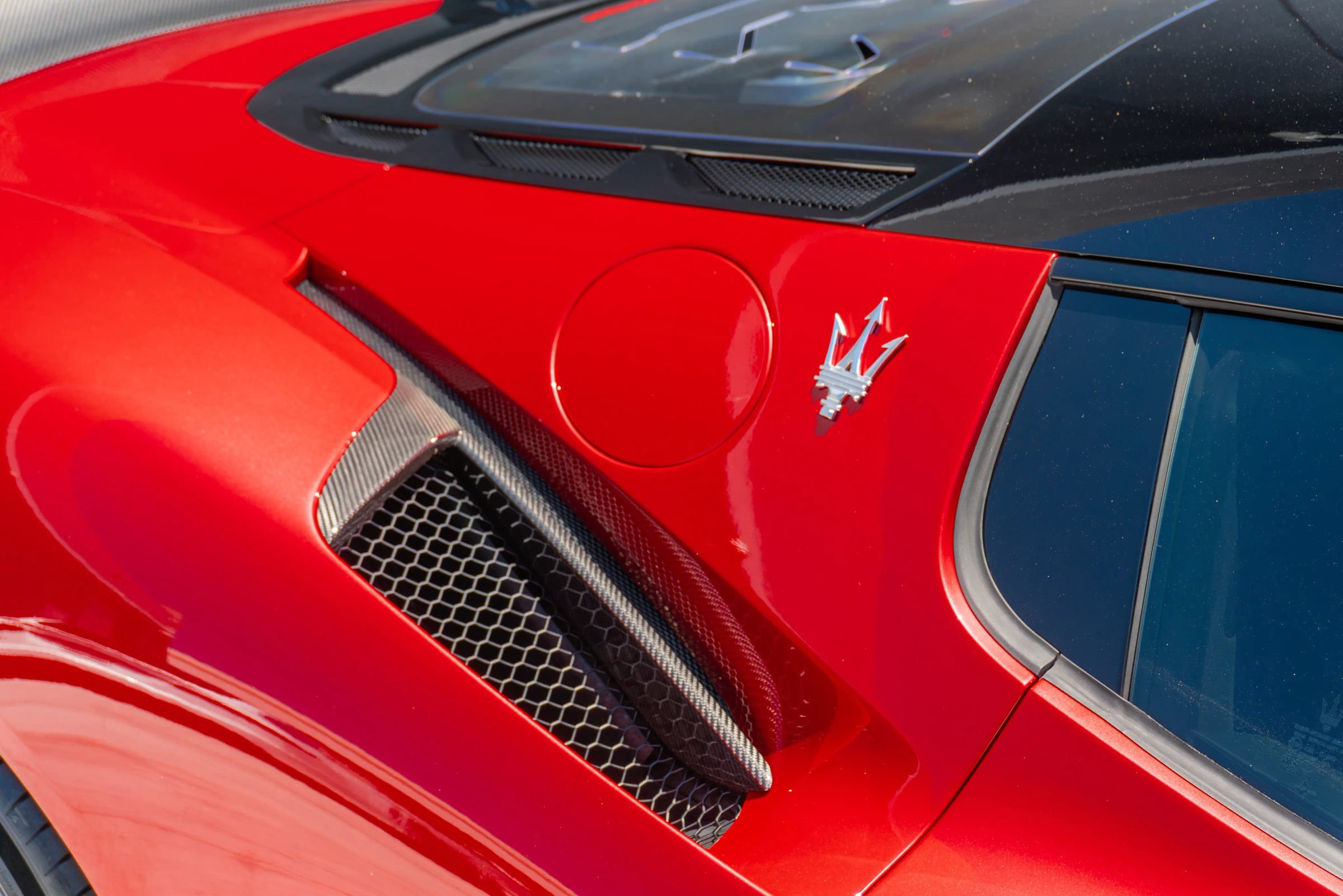 Used 2022 Maserati MC20 Coupe RWD image 37