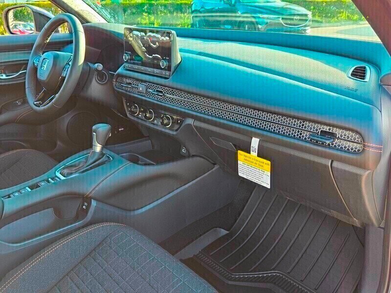 New 2026 Honda HR-V Sport image 23