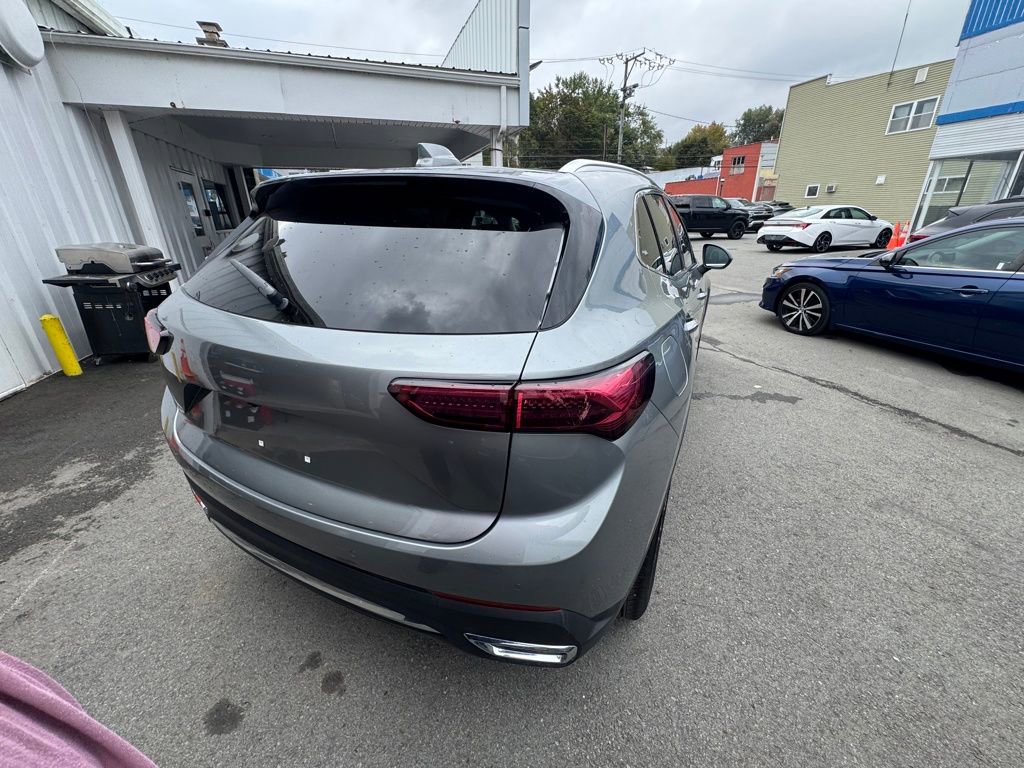 Used 2025 Buick Envision Preferred image 5