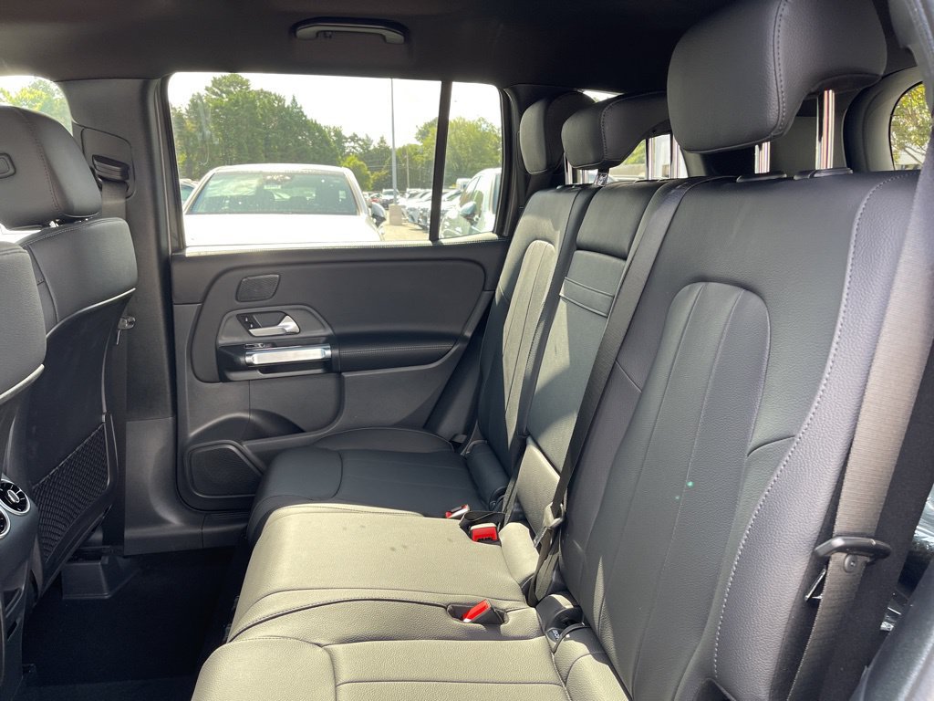Used 2026 Mercedes-Benz GLB 250 4MATIC image 18