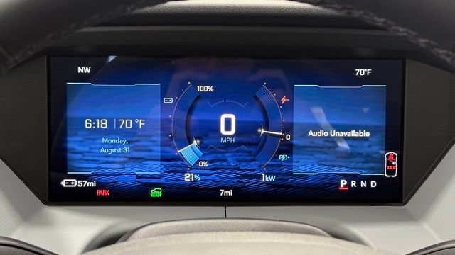 New 2027 Chevrolet Bolt LT w/ Comfort Package FWD image 31