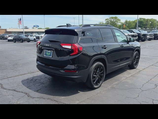 Certified 2023 GMC Terrain SLT w/ Tech Package AWD/4WD image 8
