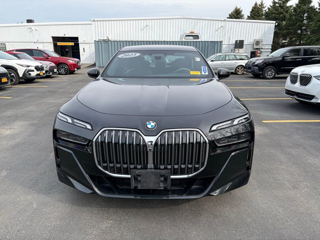 Certified 2023 BMW 760i xDrive image 6