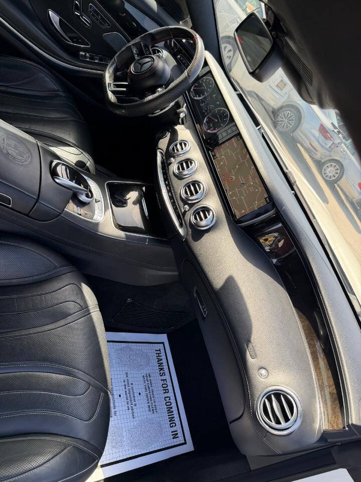 Used 2015 Mercedes-Benz S 63 AMG 4MATIC Coupe w/ Driver Assistance Package image 38
