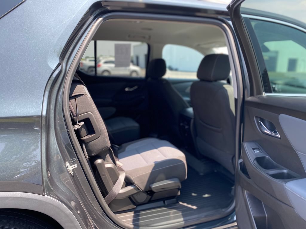 Used 2018 Chevrolet Traverse LT AWD/4WD image 15