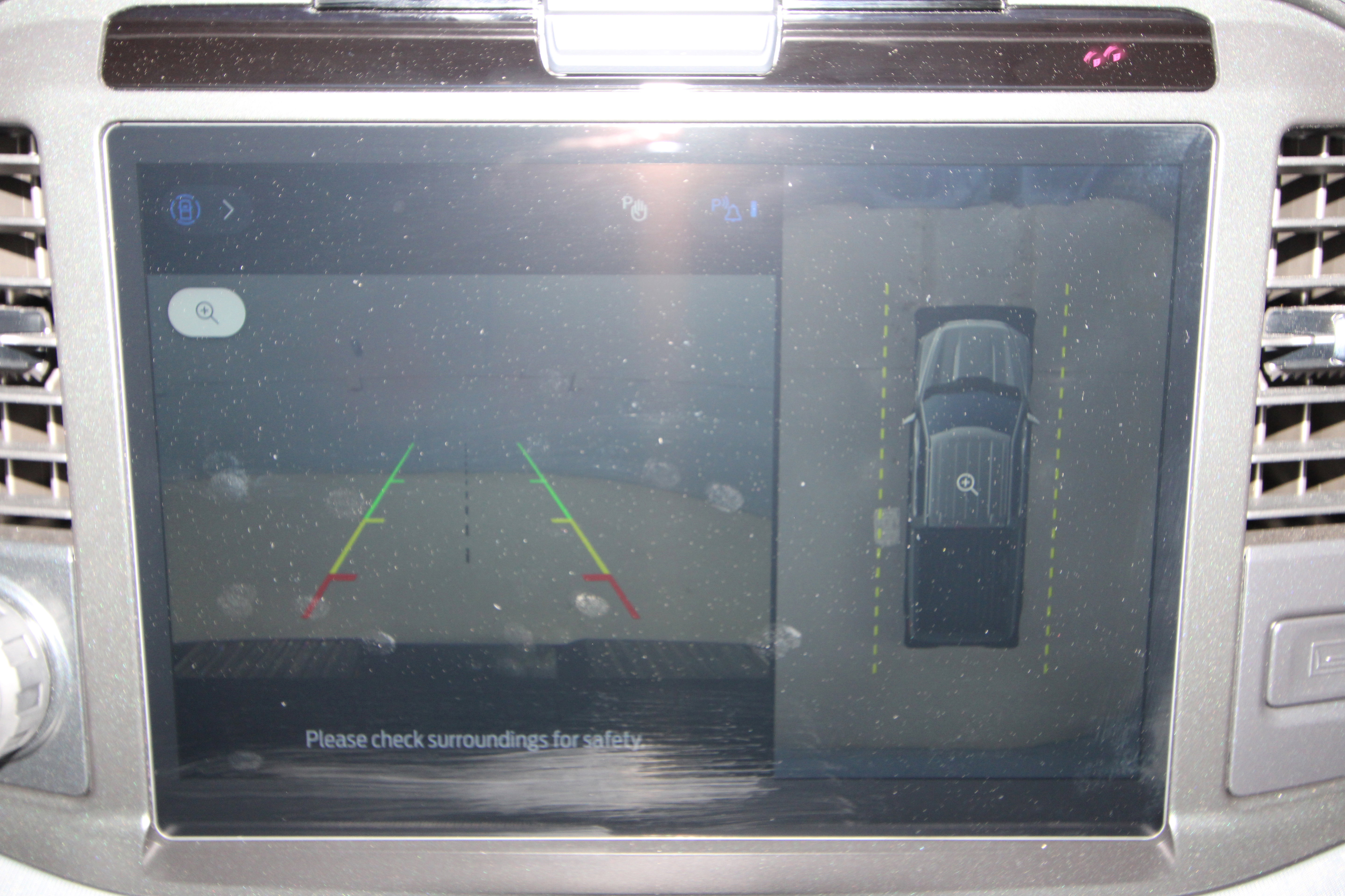 New 2025 Ford F150 Lariat w/ Equipment Group 502A High AWD/4WD image 11