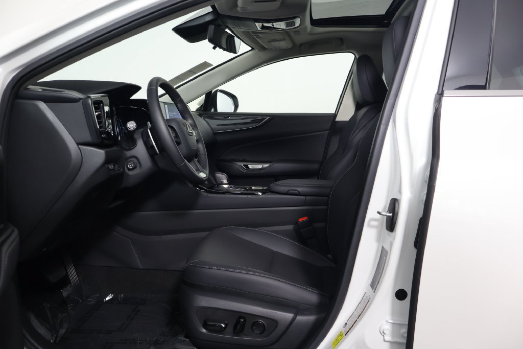 Certified 2024 Lexus NX 350h AWD image 10
