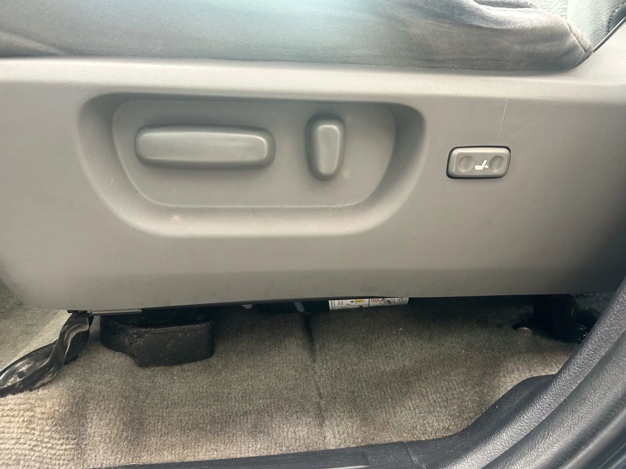 Used 2008 Toyota Sequoia SR5 image 17