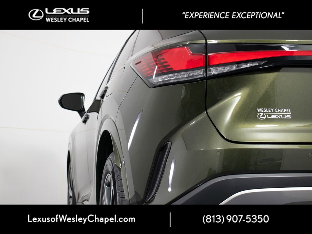Used 2025 Lexus RX 350 FWD w/ Technology Package image 8