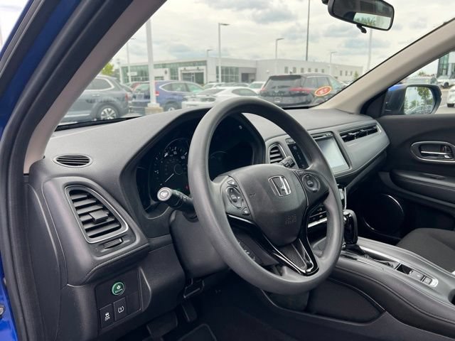 Used 2018 Honda HR-V EX image 9