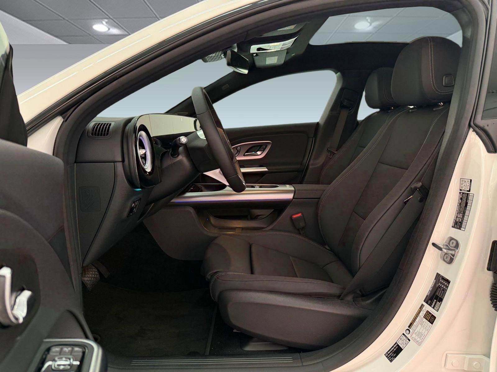 New 2026 Mercedes-Benz CLA 350 image 5