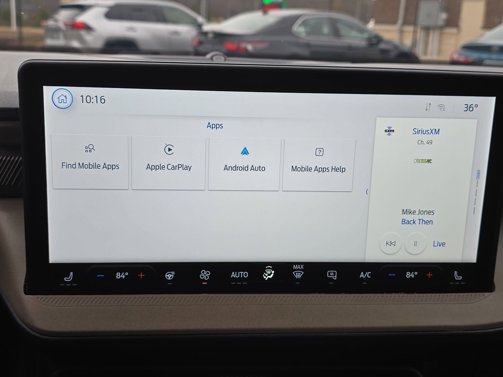 Used 2025 Ford Maverick Lariat w/ 4K Tow Package image 27