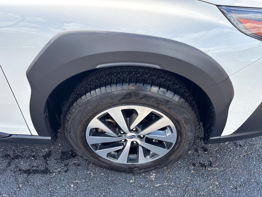 Certified 2024 Subaru Outback AWD/4WD image 5