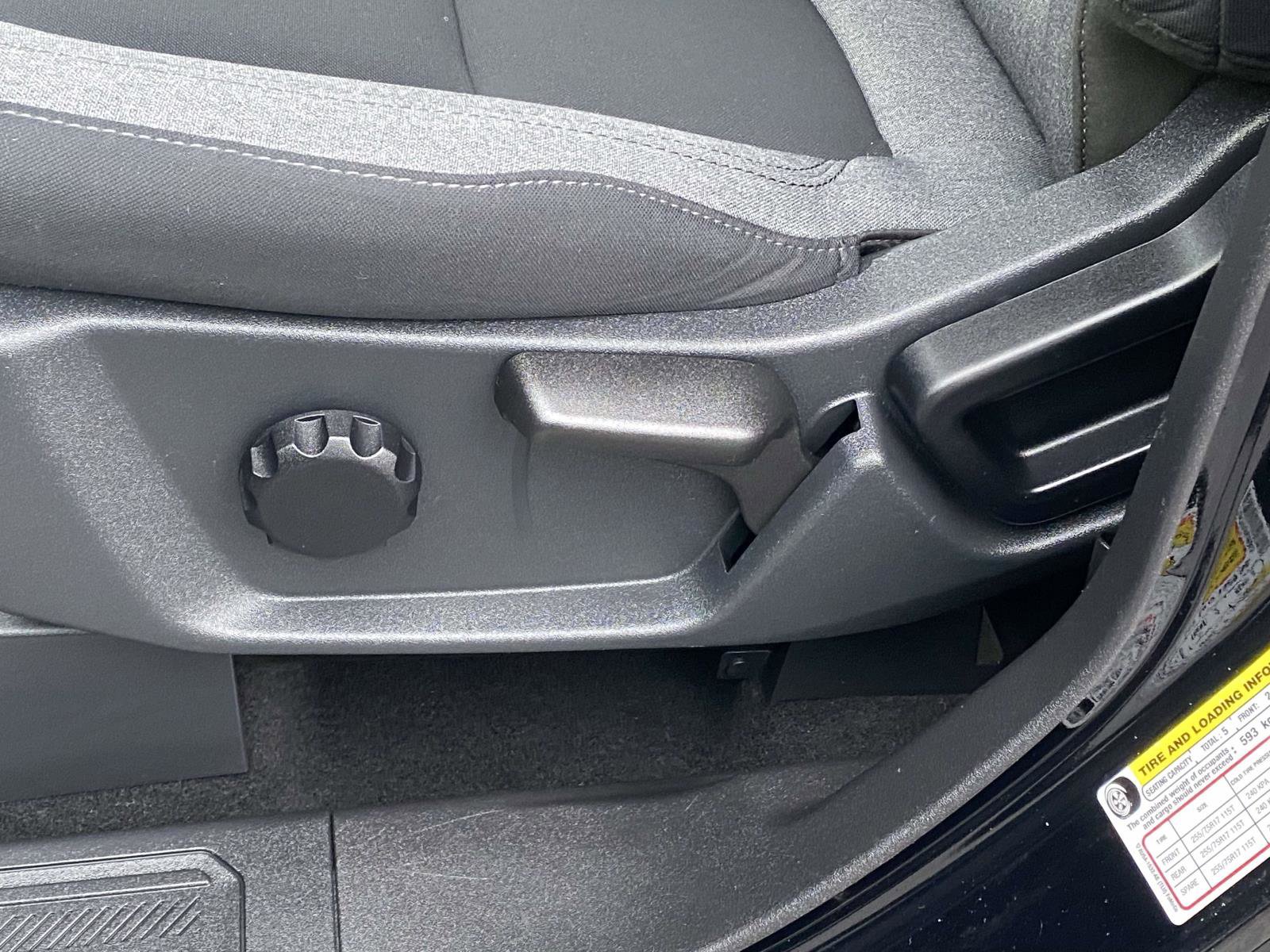 Used 2025 Ford Bronco Big Bend image 14