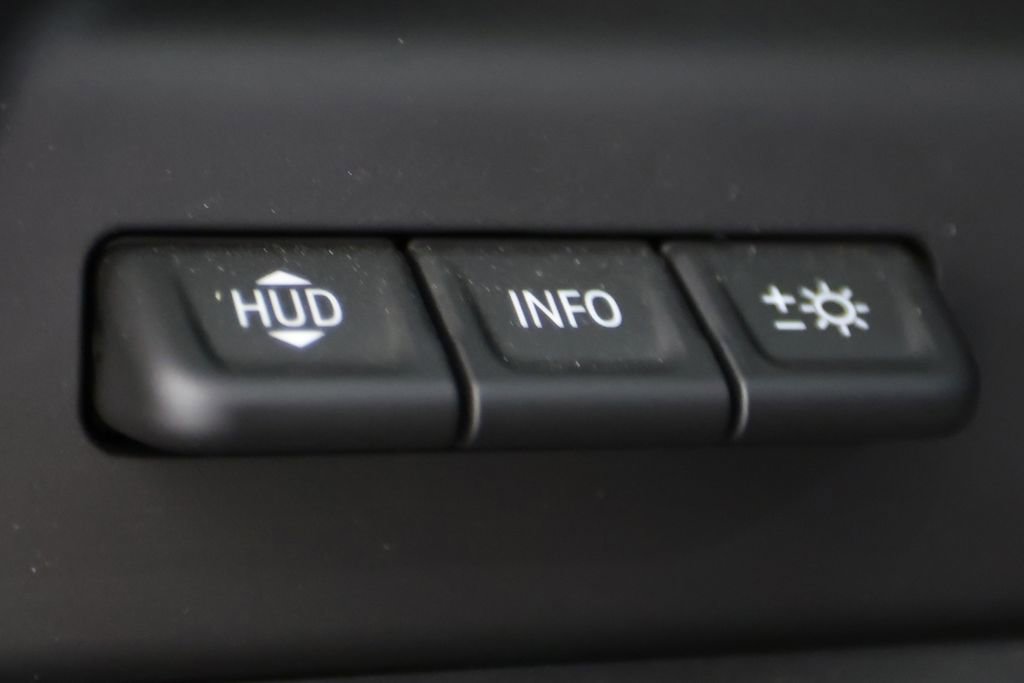 Used 2026 GMC Sierra 2500 AT4X AWD/4WD image 28